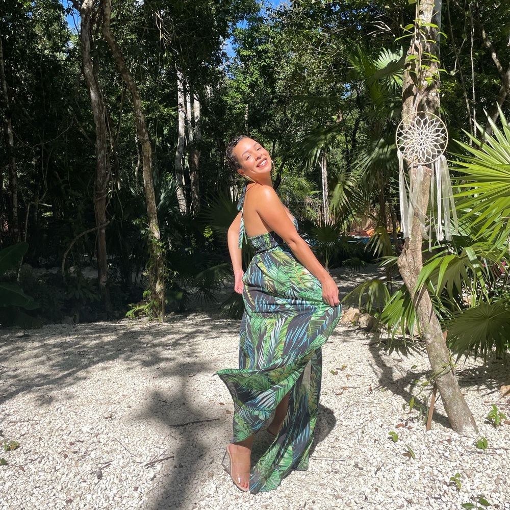 Meet your Posher, Jazmine
